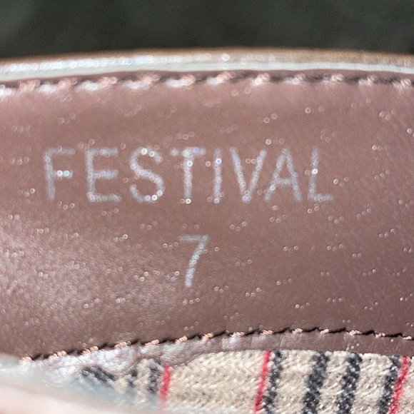 Cambridge Select Women's Pull-On Country Western Style Cowboy Boots.  Size 7 - Picture 13 of 14